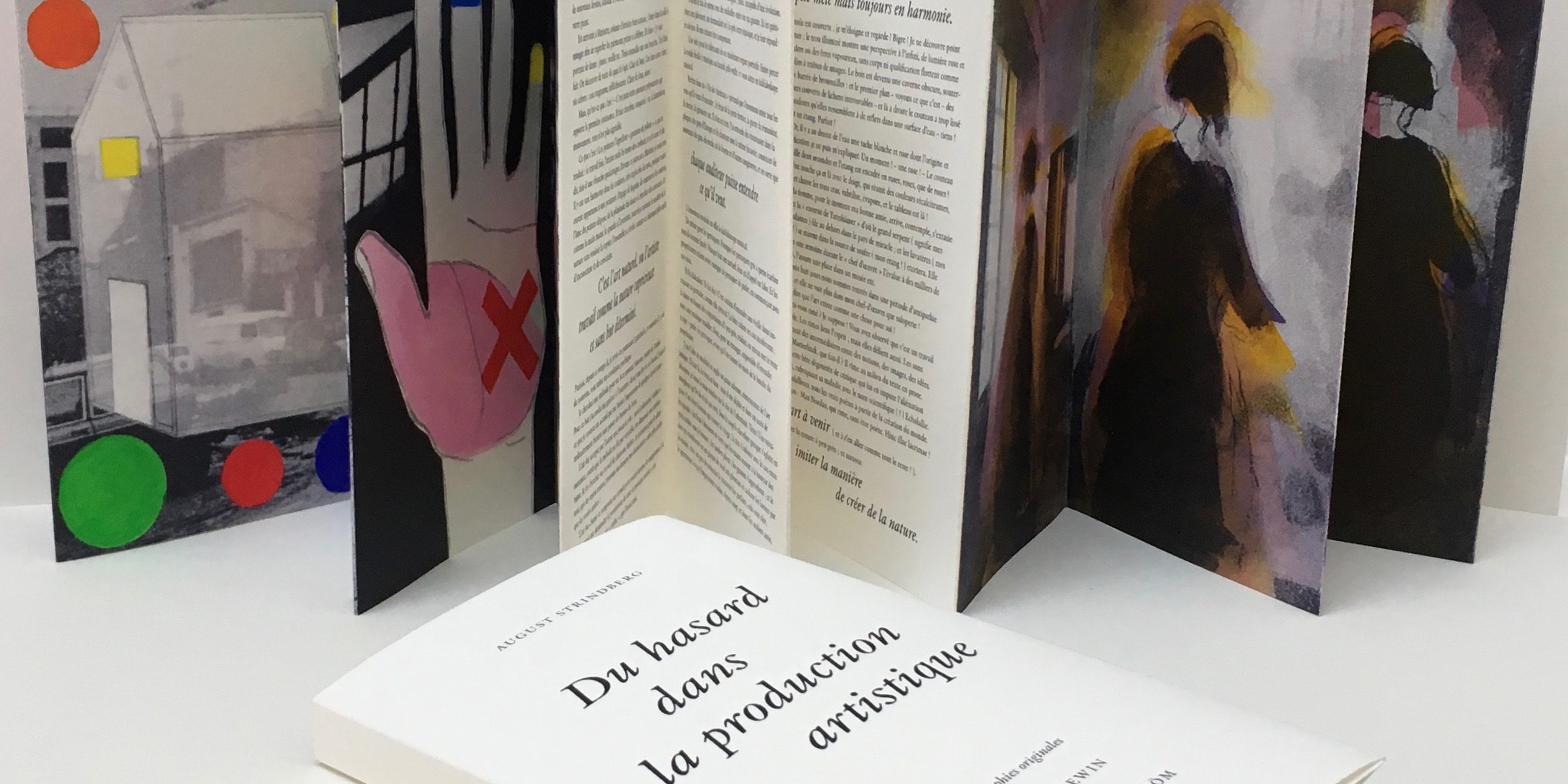 Внутри картины книга