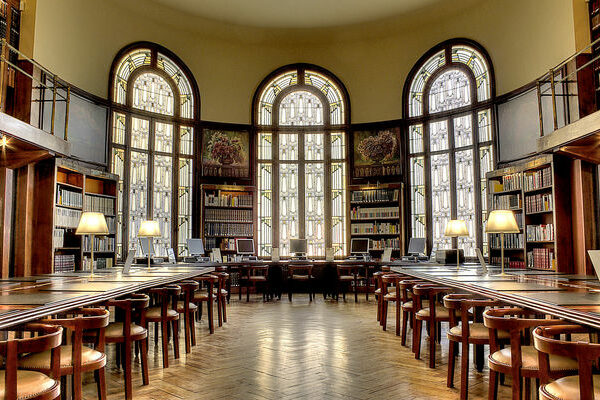 bibliotheque-carnegie-reims-interieur